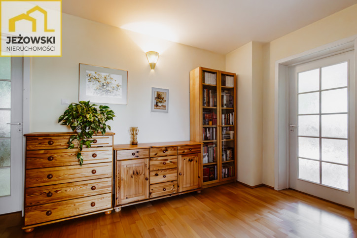 Dom Sprzedaż Puławy Sybiraków 10
